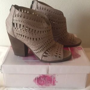 NOT RATED GROOVE THANG